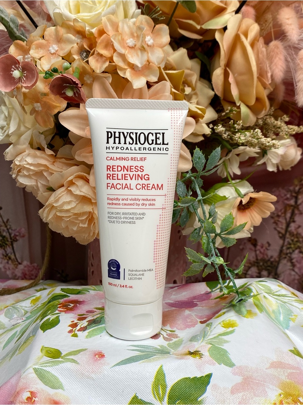 Redness Relieving Facial Cream - Calming Relief (White)